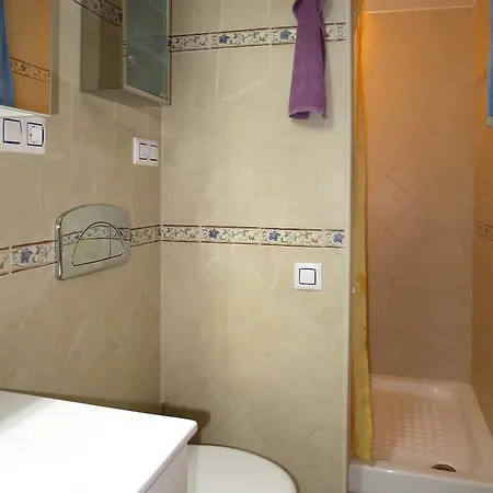 Apartament ;wp 100s *